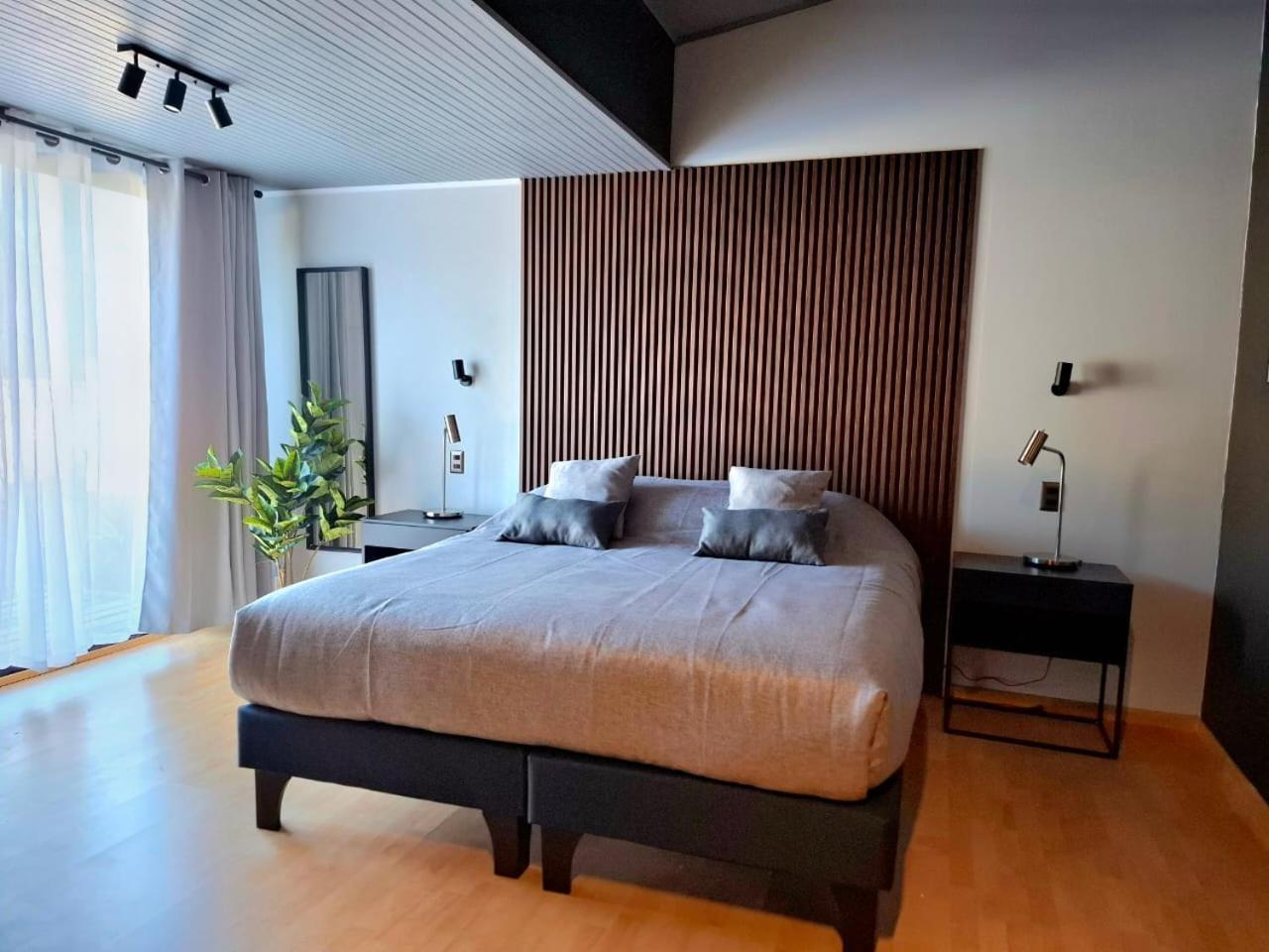 Hotel Boutique 501 Los Ángeles Dış mekan fotoğraf