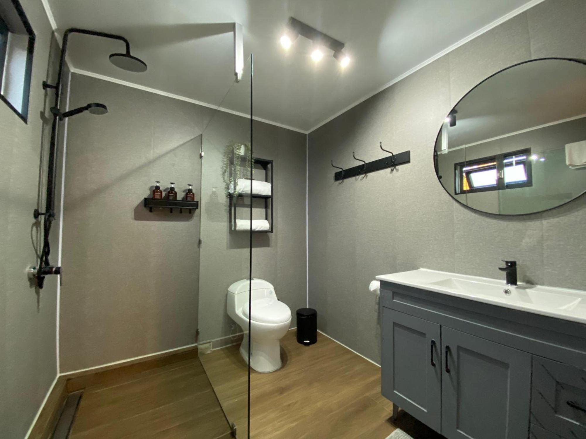 Hotel Boutique 501 Los Ángeles Dış mekan fotoğraf